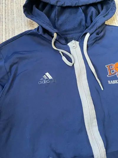 Polerón azul Adidas con capucha - miniatura 2