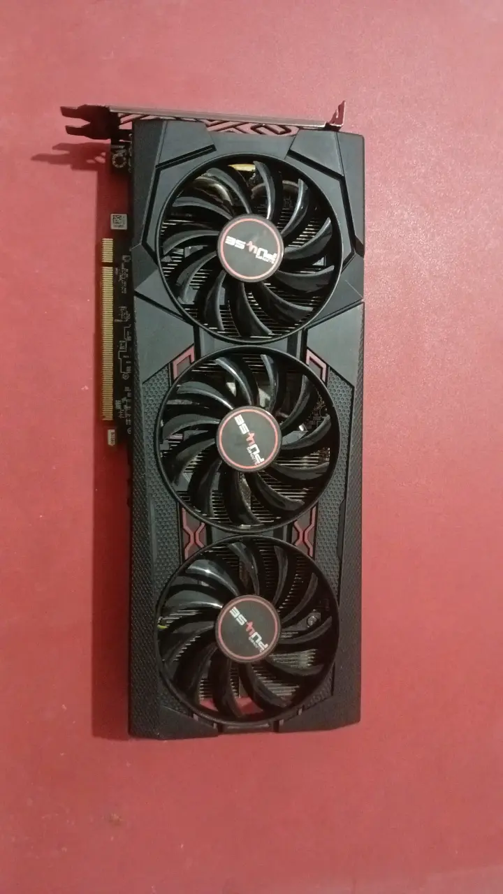 Sapphire Pulse RX 5600 xt 3 ventiladores - 1