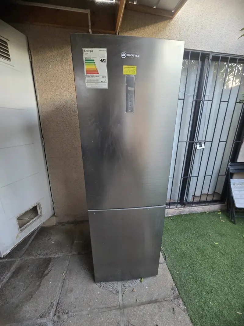 Refrigerador Mademsa acero inoxidable A++ - 1