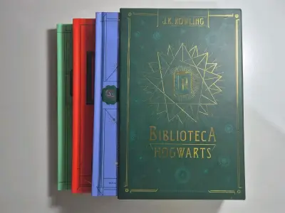 Colección Biblioteca Hogwarts J.K. Rowling - miniatura 1