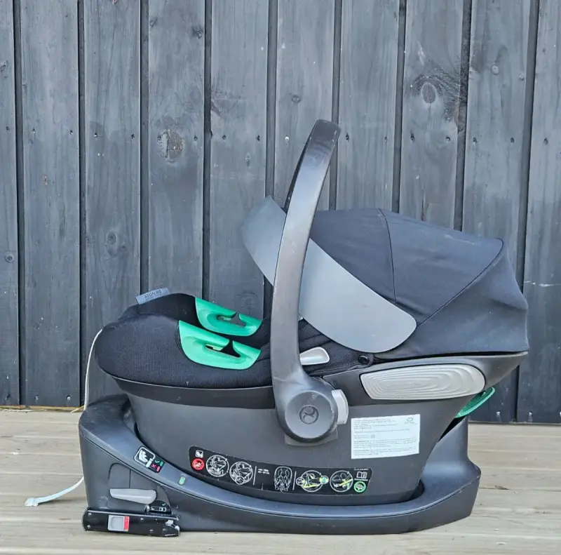 Silla de auto huevito Cybex Aton S2 - 1