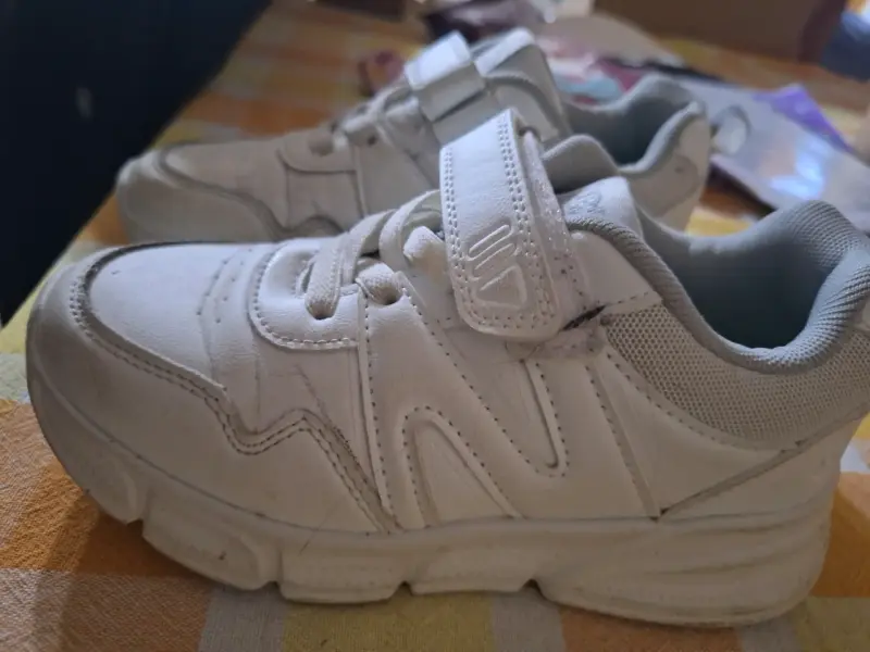 Zapatillas deportivas blancas para niños - 2