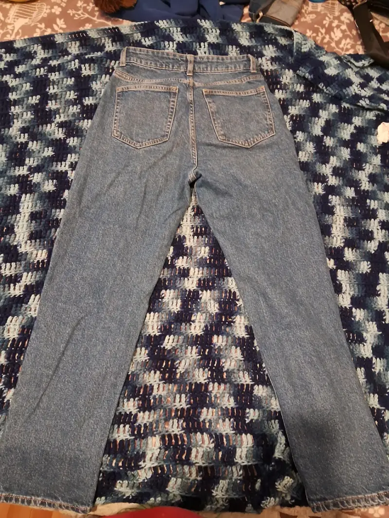 Jeans de mezclilla azul para mujer - 3
