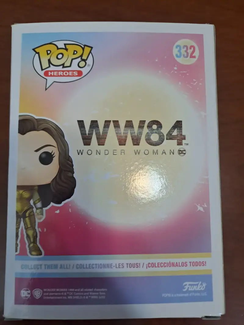 Funko Pop Wonder Woman Golden Armor Edición Especial - 2