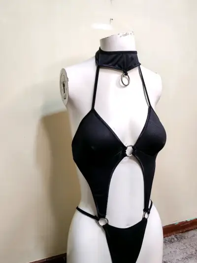 Body negro con aros metálicos - miniatura 2