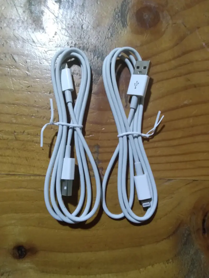 Cables USB-Lightning para iPhone - 1