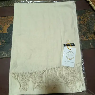 Bufanda de cashmere beige con flecos - miniatura 1