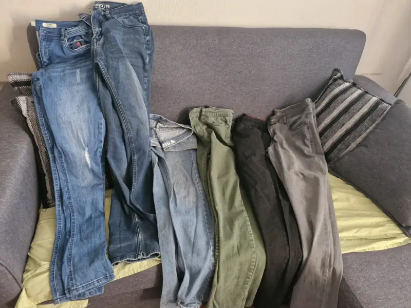 Lote de jeans y pantalones variados - 2