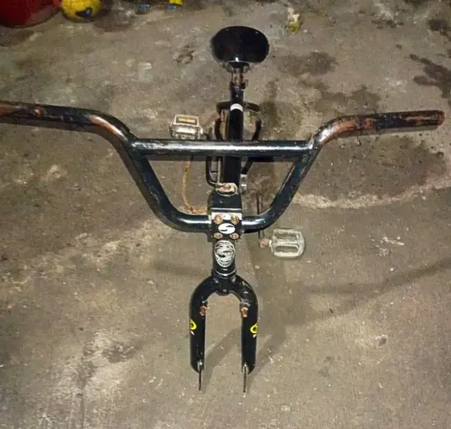 Cuadro de bicicleta BMX usado en buen estado - 1