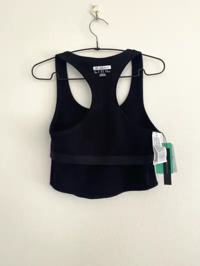 Top deportivo negro Forever 21 - miniatura 6