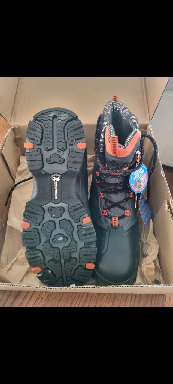 Bototos Columbia Kanuk Titanium OmniHeat nuevos - 4