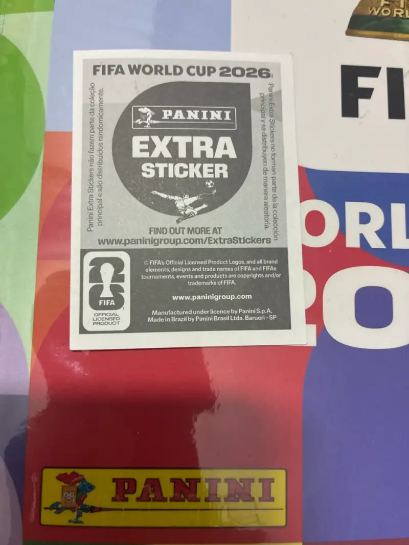 Extra sticker oro de  Jérémy Doku - 2