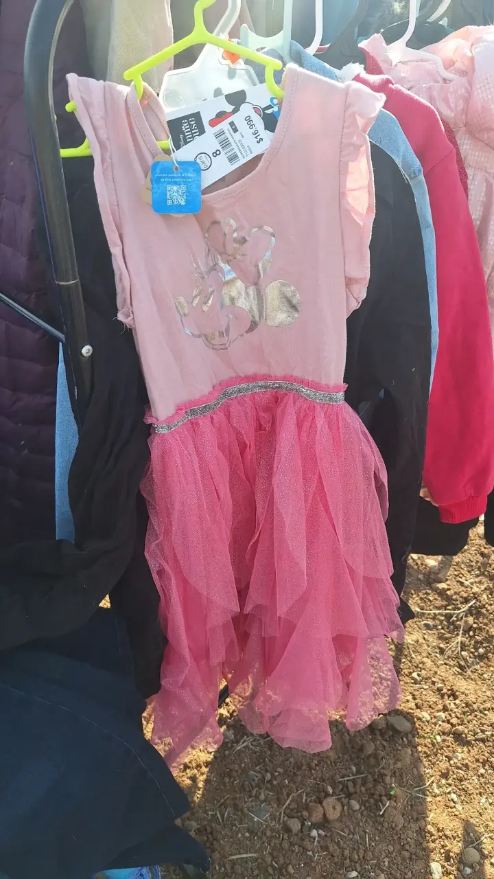 Vestido infantil rosa con diseño de Minnie