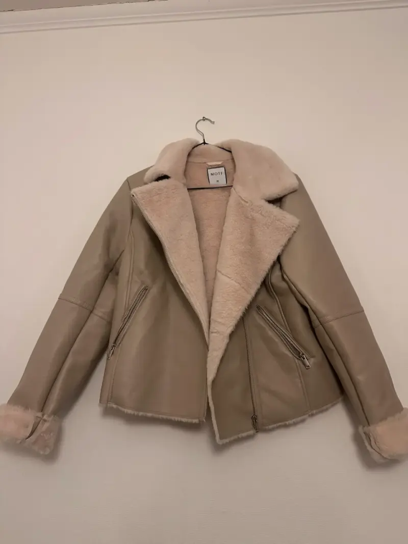 Chaqueta de cuero sintético MOTF beige - 1