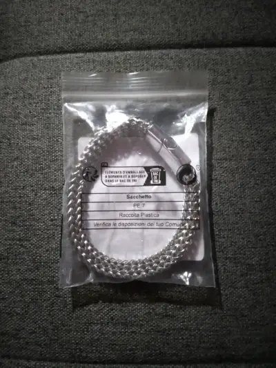 Pulsera de cadena plateada - miniatura 1