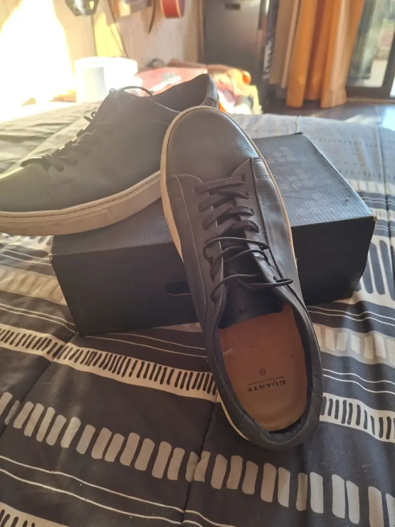 Zapatillas negras de cuero Guante - 3