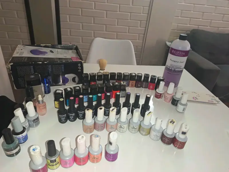 Set de esmaltes de uñas y removedor - 2