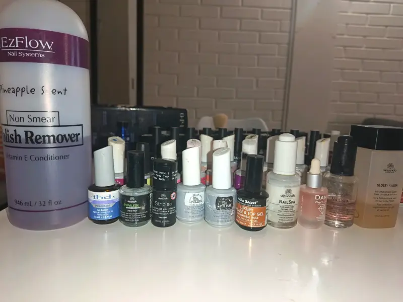 Set de esmaltes de uñas y removedor - 4