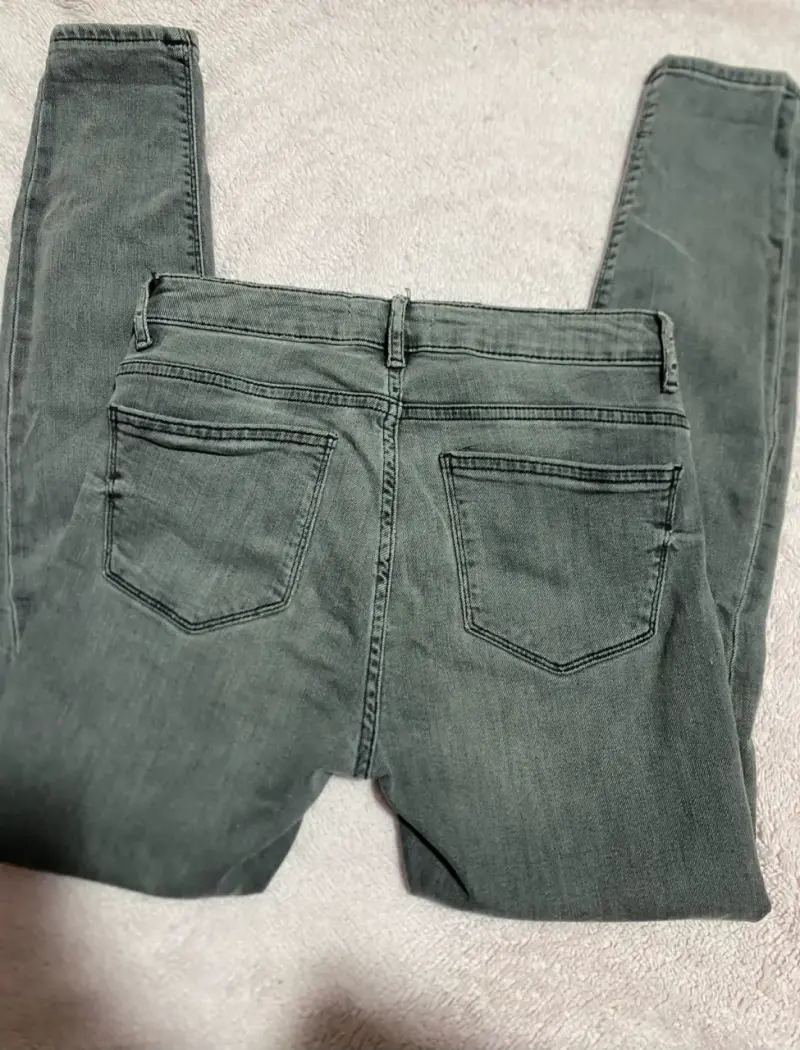 Jeans gris oscuro Zara para mujer - 3