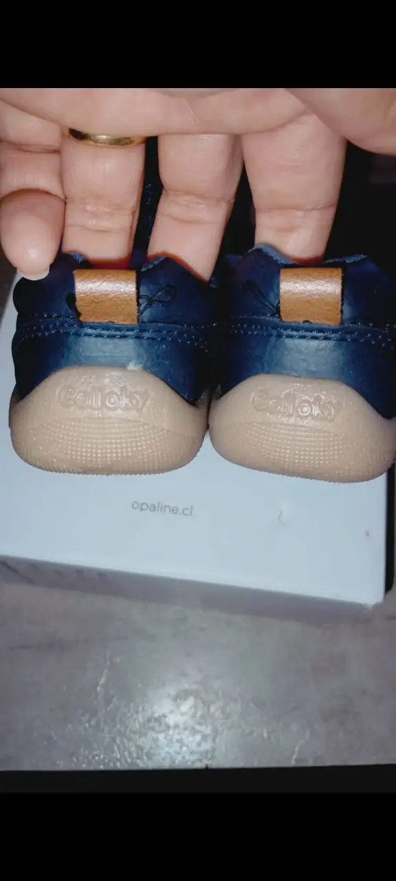 Zapatos de bebé azul marino con cordones - 2