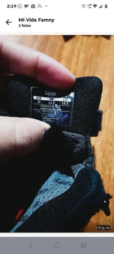 Zapatillas deportivas negras con detalles naranjas - miniatura 3