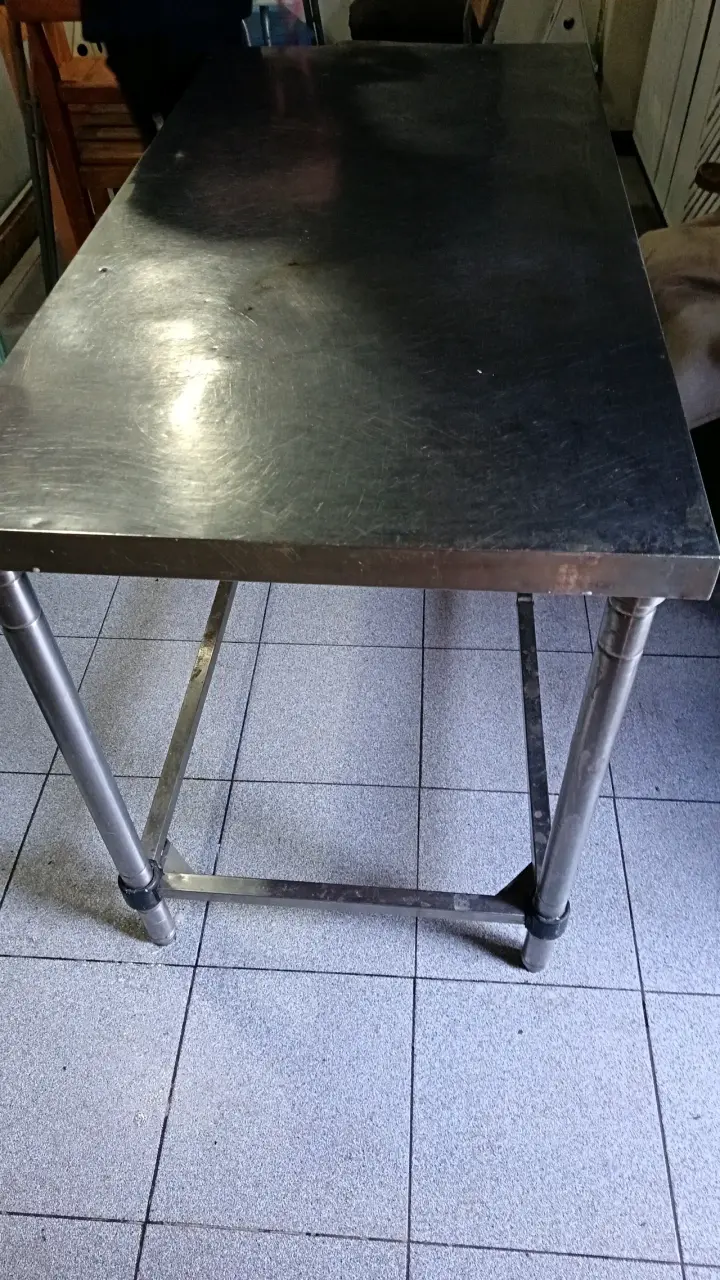 Mesa de acero inoxidable para cocina - 3