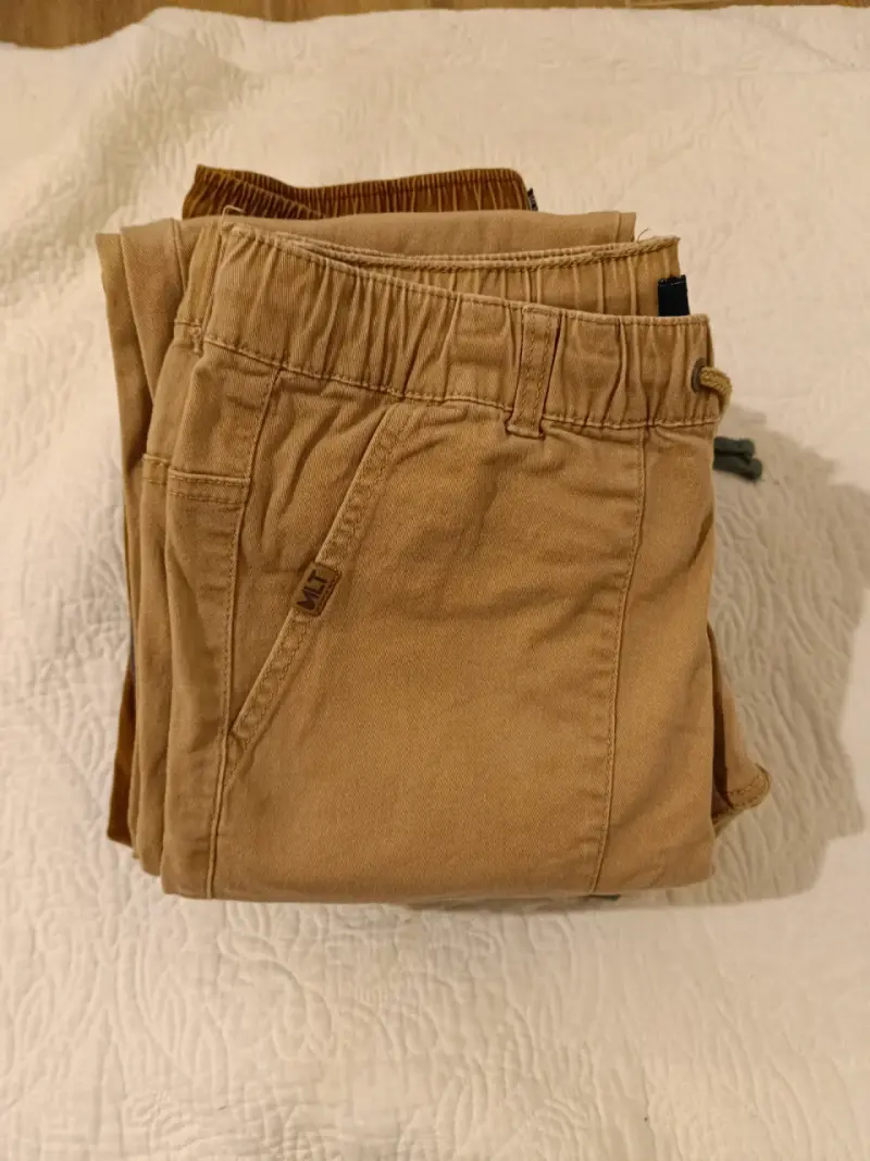 Lote de 6 pantalones para niño talla 16 - 3