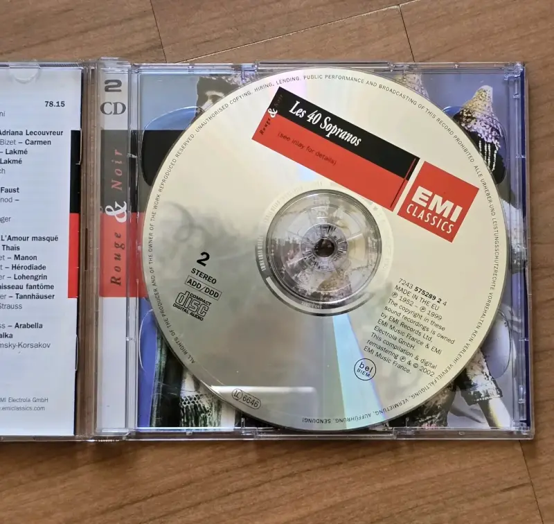 CD Doble Les 40 Sopranos - EMI  (Rouge & Noir) - 2