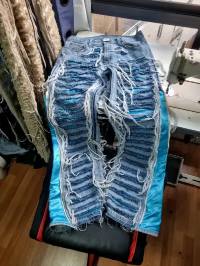 JEANS PERSONALIZADOS UNISEX - miniatura 1