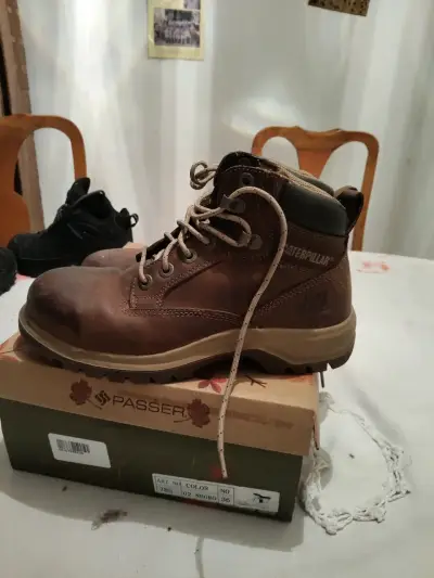 Botas Caterpillar marrones para mujer - miniatura 1