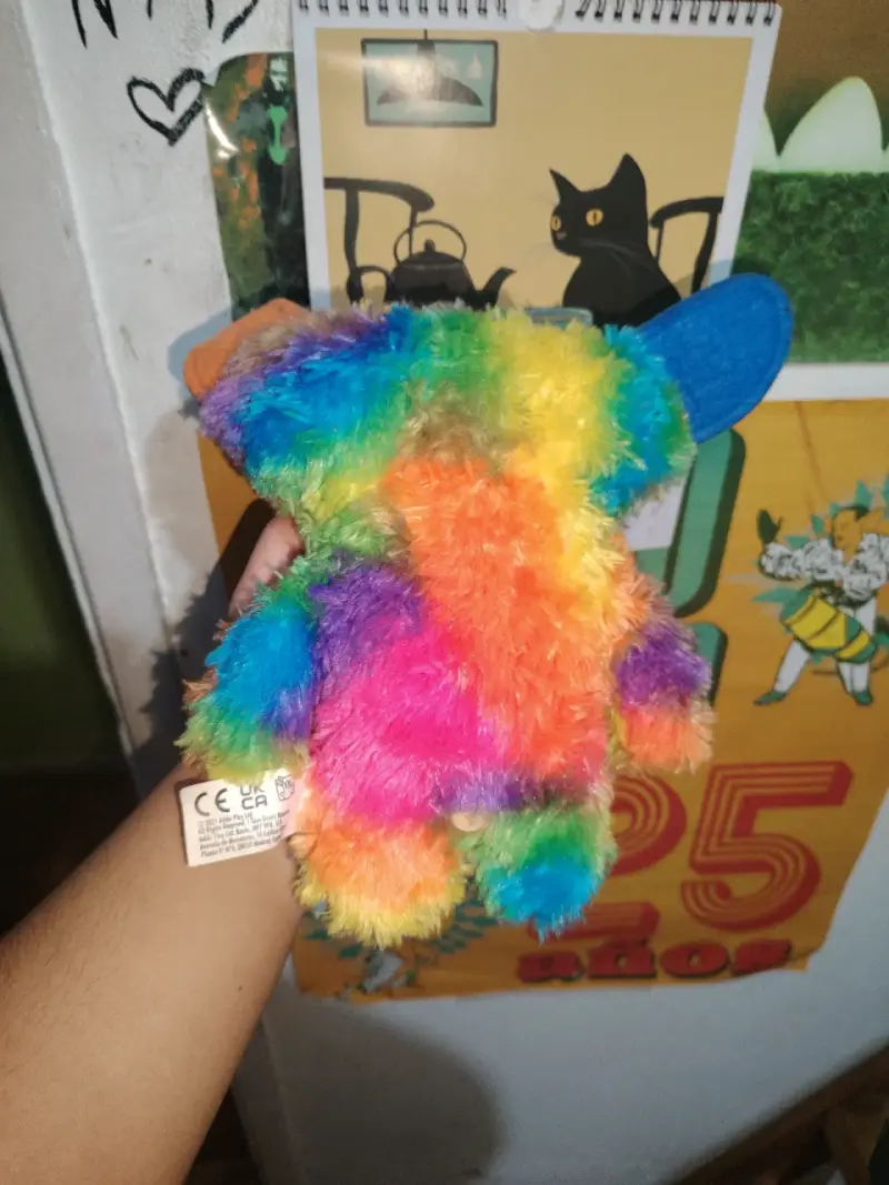 Peluche multicolor con orejas grandes - 4