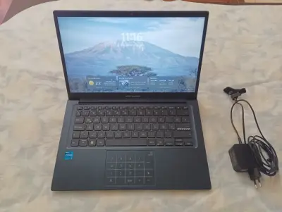 ASUS Vivobook 14 – Modelo X1404ZA - miniatura 1