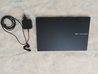 ASUS Vivobook 14 – Modelo X1404ZA - miniatura 2