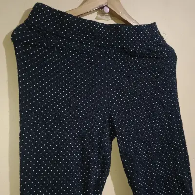 Pantalones de punto azul con lunares - miniatura 3