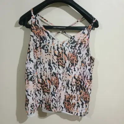 Blusa de tirantes estampado animal print - miniatura 1