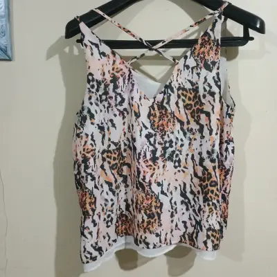 Blusa de tirantes estampado animal print - miniatura 2