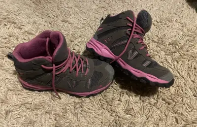 Zapatos outdoor niña talla 34 North Face - miniatura 1