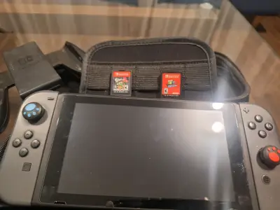 Consola Nintendo Switch con juegos incluidos - miniatura 1