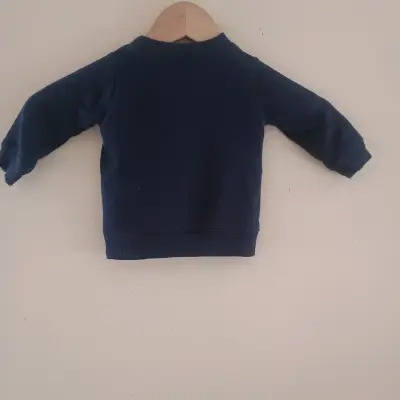 Polerón infantil azul con diseño de zorro - miniatura 2