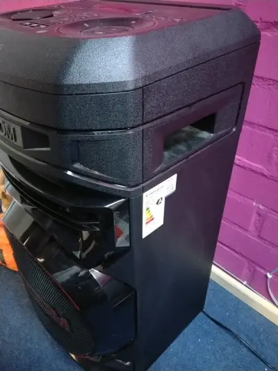 Parlante LG XBOOM potente sonido - miniatura 3