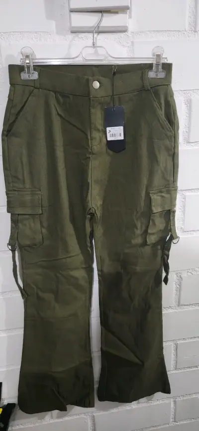 Pantalones cargo verde oliva para mujer - miniatura 1