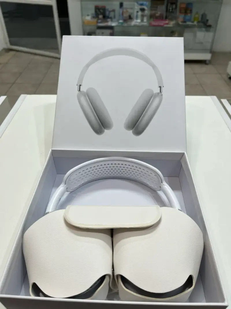 AirPods max - 1