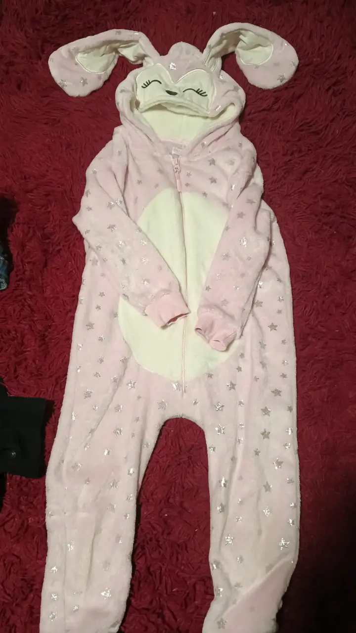 Pijama enterizo infantil con orejas de conejo - 2