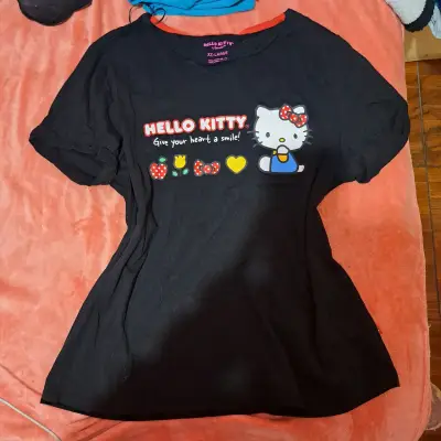 Polera Hello Kitty negra talla XXL - miniatura 1