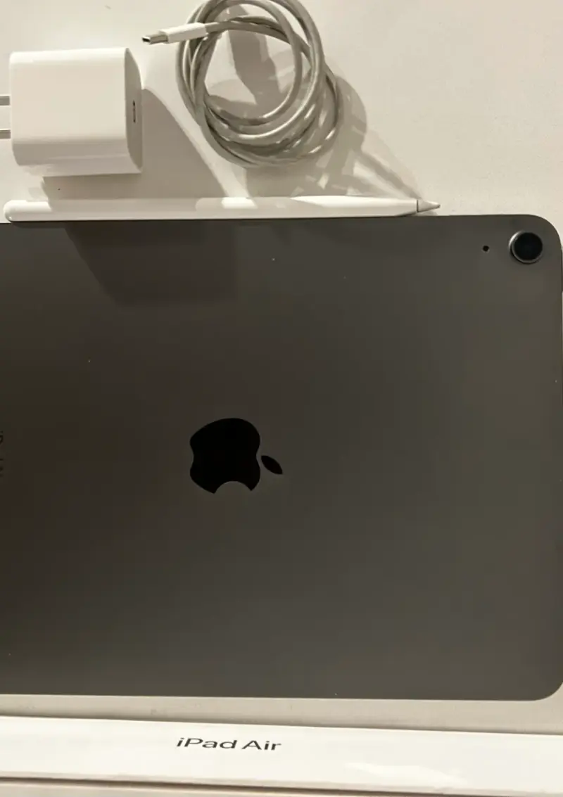 iPad Air 5Gen 64Gb+Apple Pencil+accesorios - 3