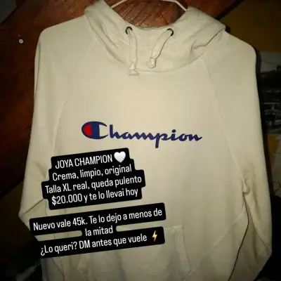 Polerón Champion crema original - miniatura 1