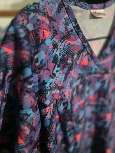 Polera Clinica Ripholia - miniatura 3