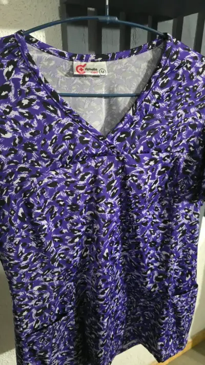 Polera Clinica Ripholia - miniatura 1