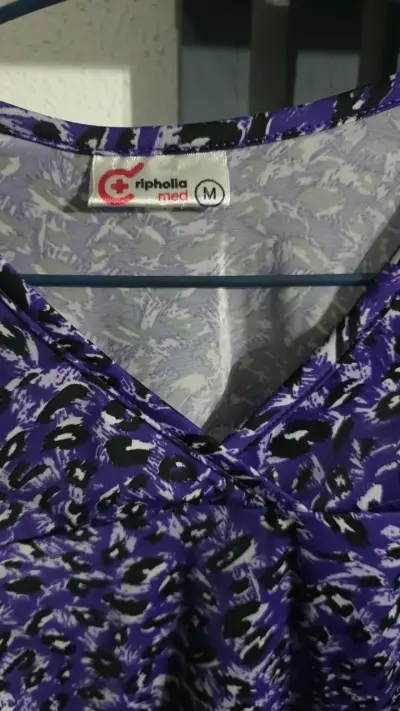 Polera Clinica Ripholia - miniatura 3