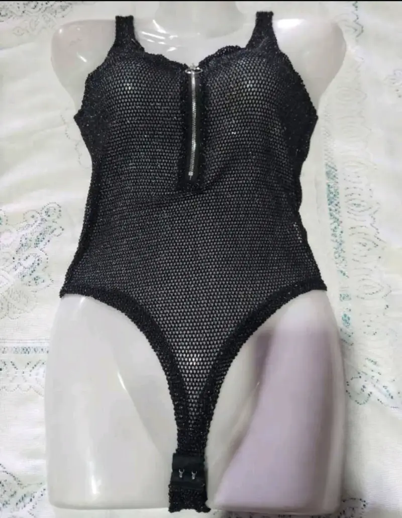 Body de malla con brillitos negro con cierre - 2